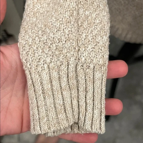 Pink Clover Textured Beige Sweater Stitch Fix - Picture 5 of 7